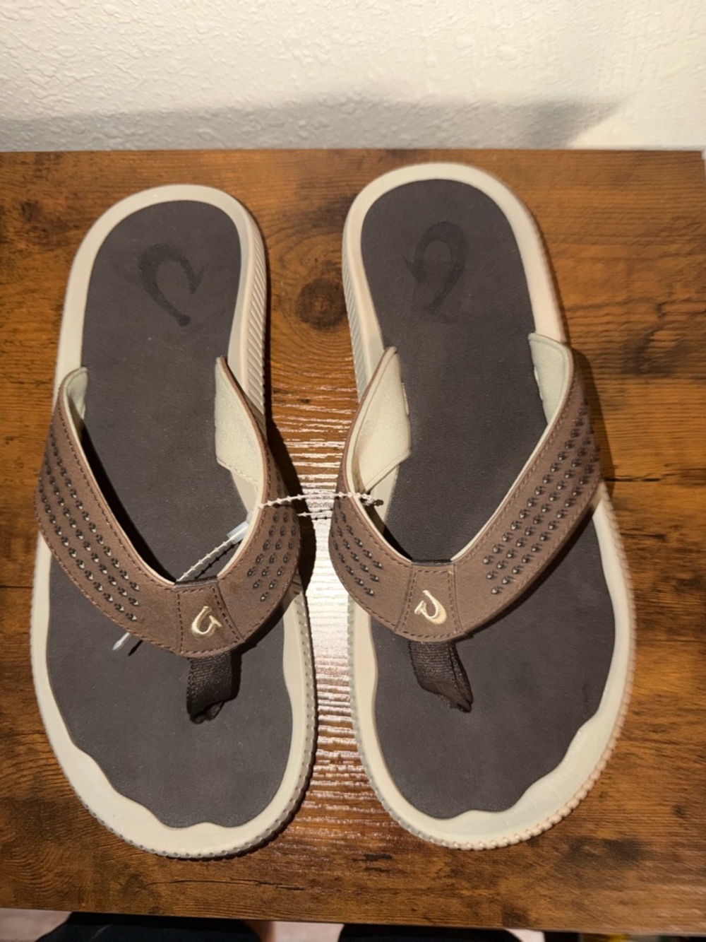 Vans White and Brown Studded Flip Flops